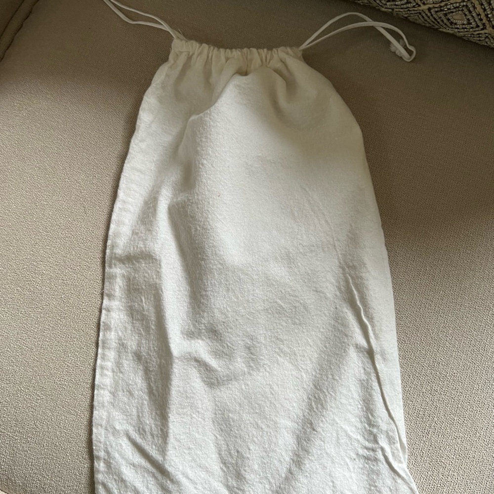PRADA dust bag 💯% Authentic - Picture 4 of 6